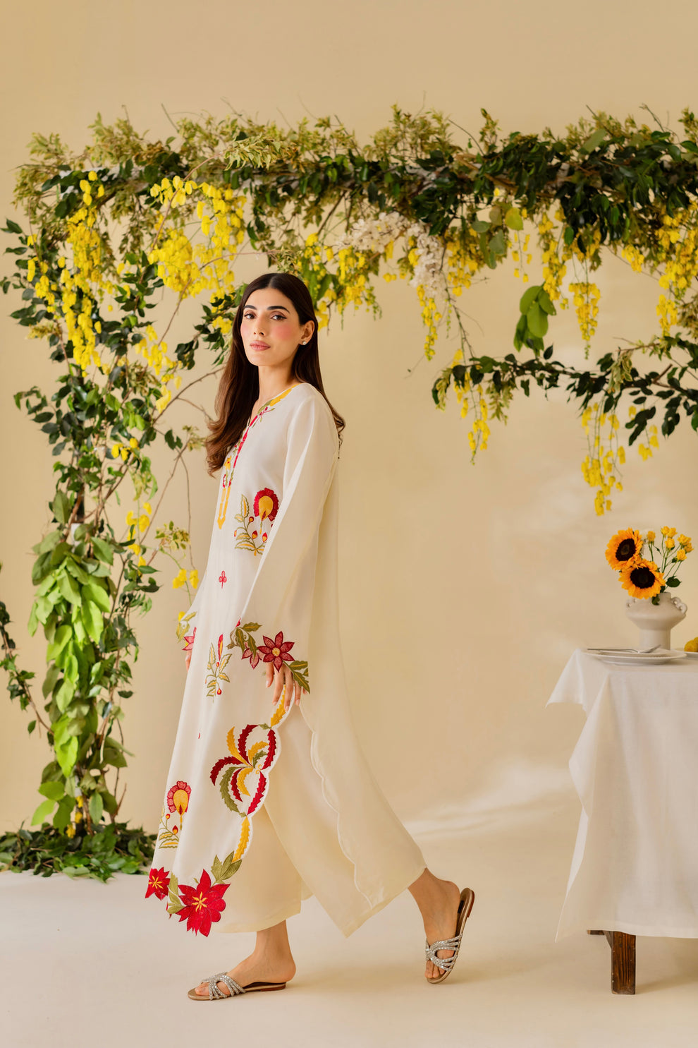 Tia Embroidered 3-Piece