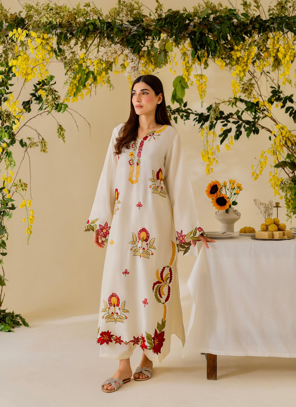 Tia Embroidered 3-Piece