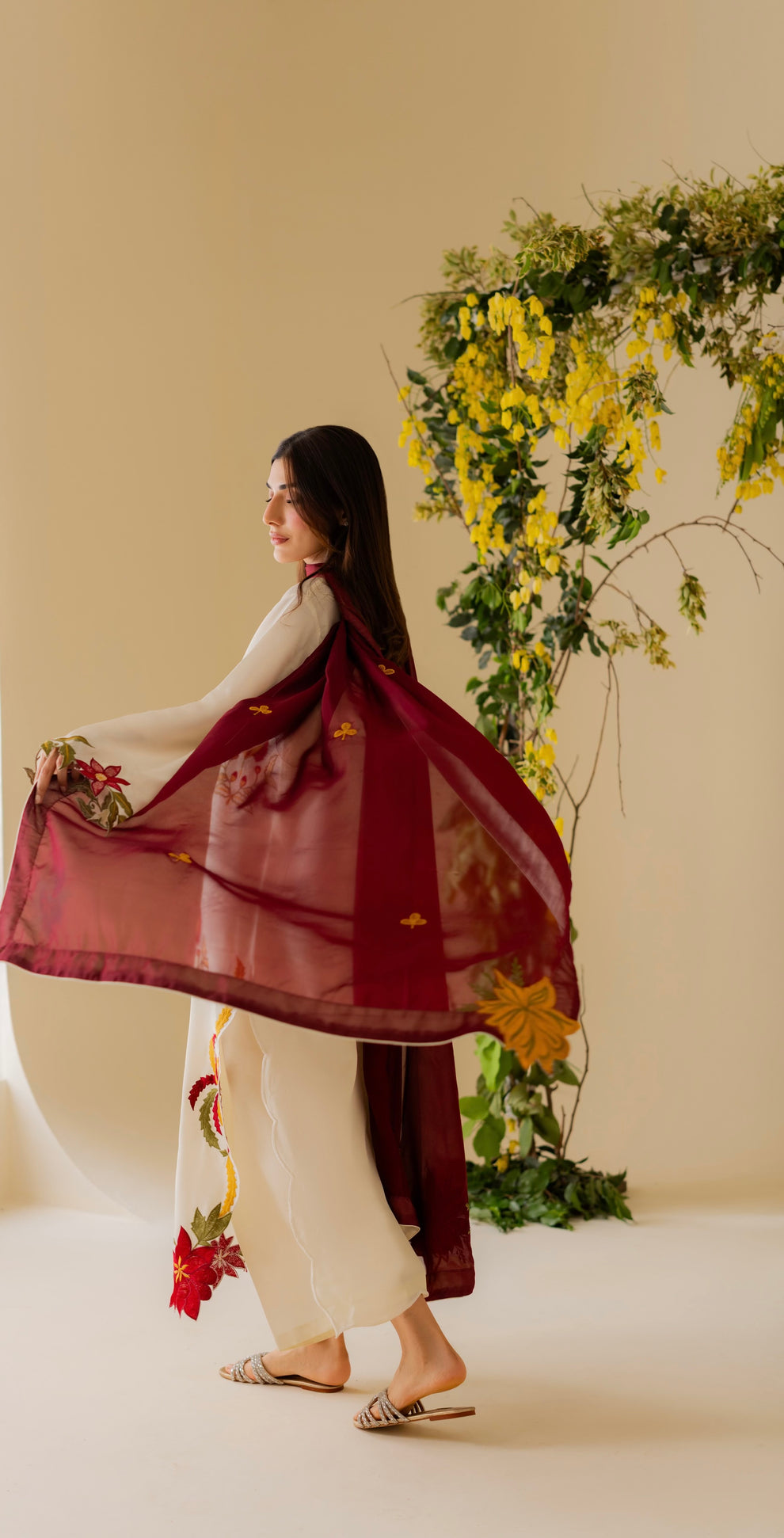 Tia Embroidered 3-Piece