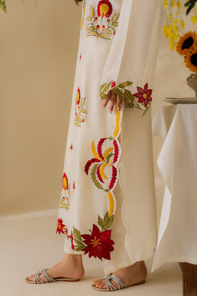 Tia Embroidered 3-Piece