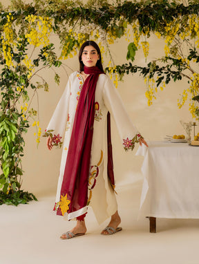 Tia Embroidered 3-Piece