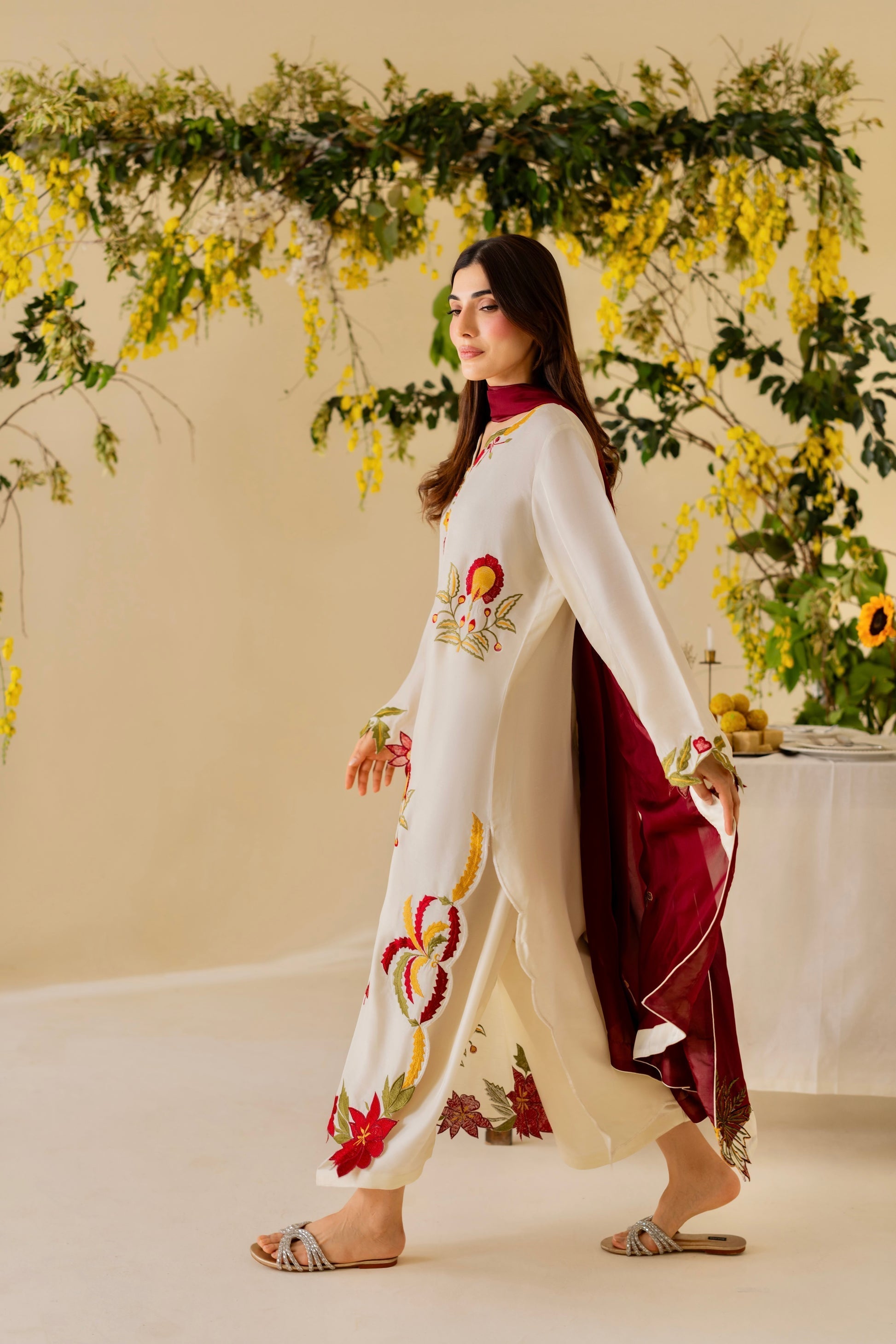 Tia Embroidered 3-Piece