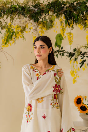 Tia Embroidered 3-Piece